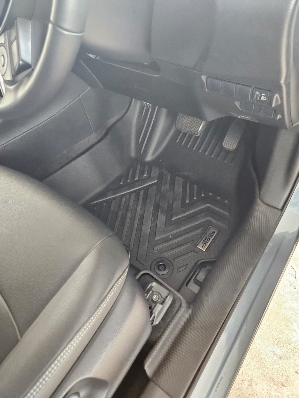 Toyota Corolla Cross (2021-2026) 4D floor mats – view 9